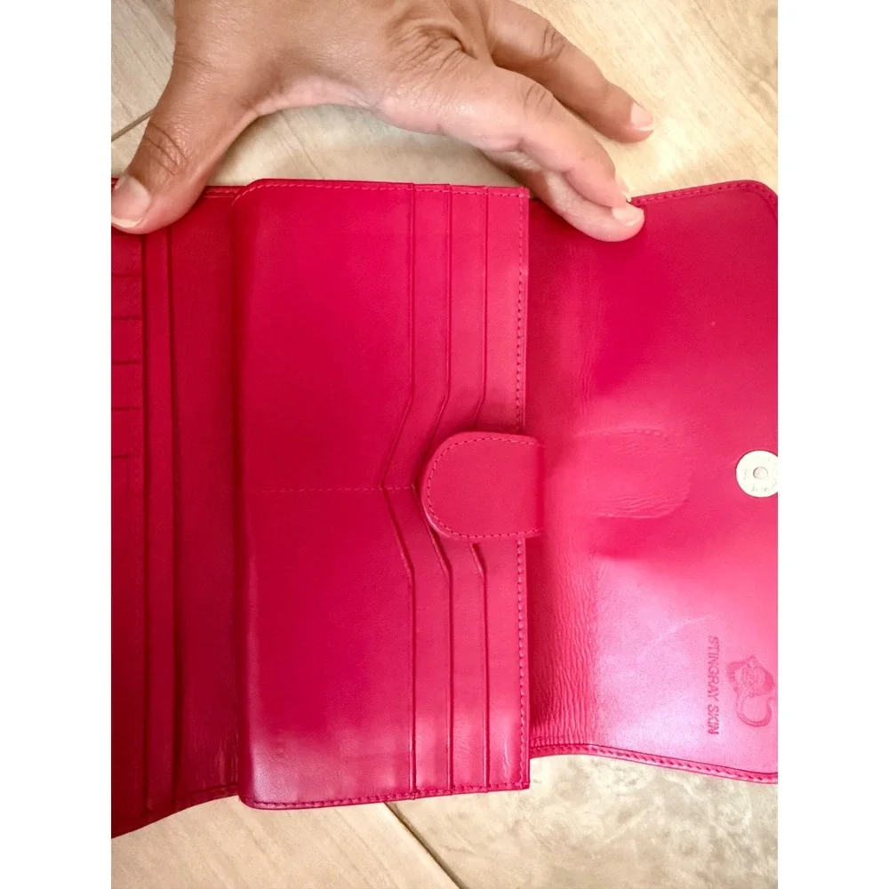 Genuine Stingray Skin Wallet Rare Hibiscus Pink Floral Design Made in Thailand